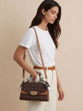 Brand new Nicole Miller, New York brown and tan 👜 with scarf